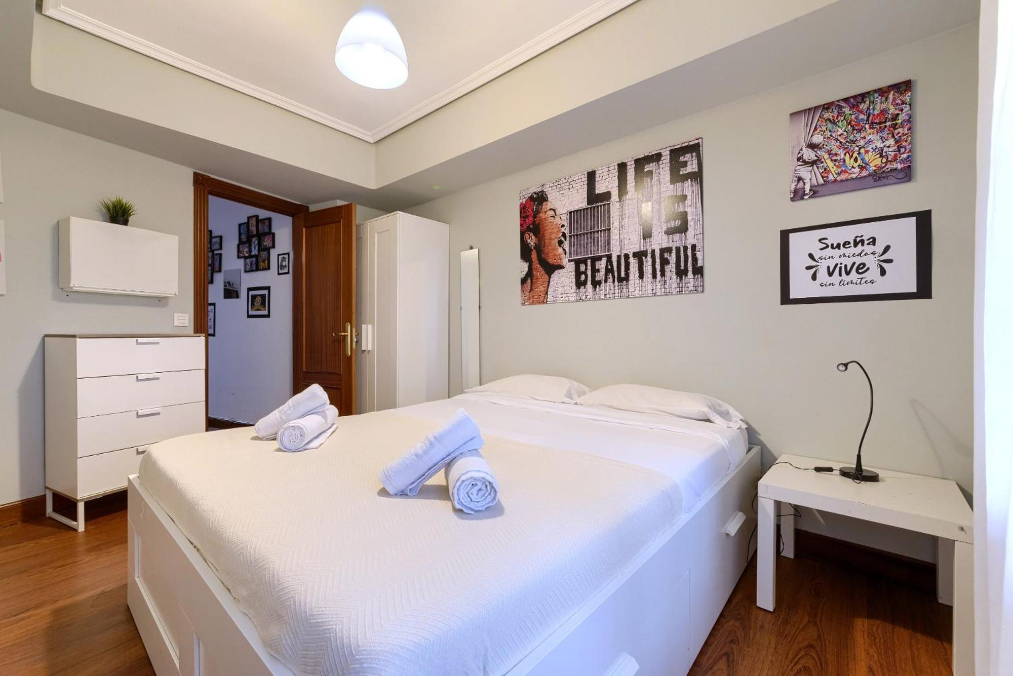 Vivienda Turistica Acogedora En Uribarri Leilighet Bilbao Eksteriør bilde